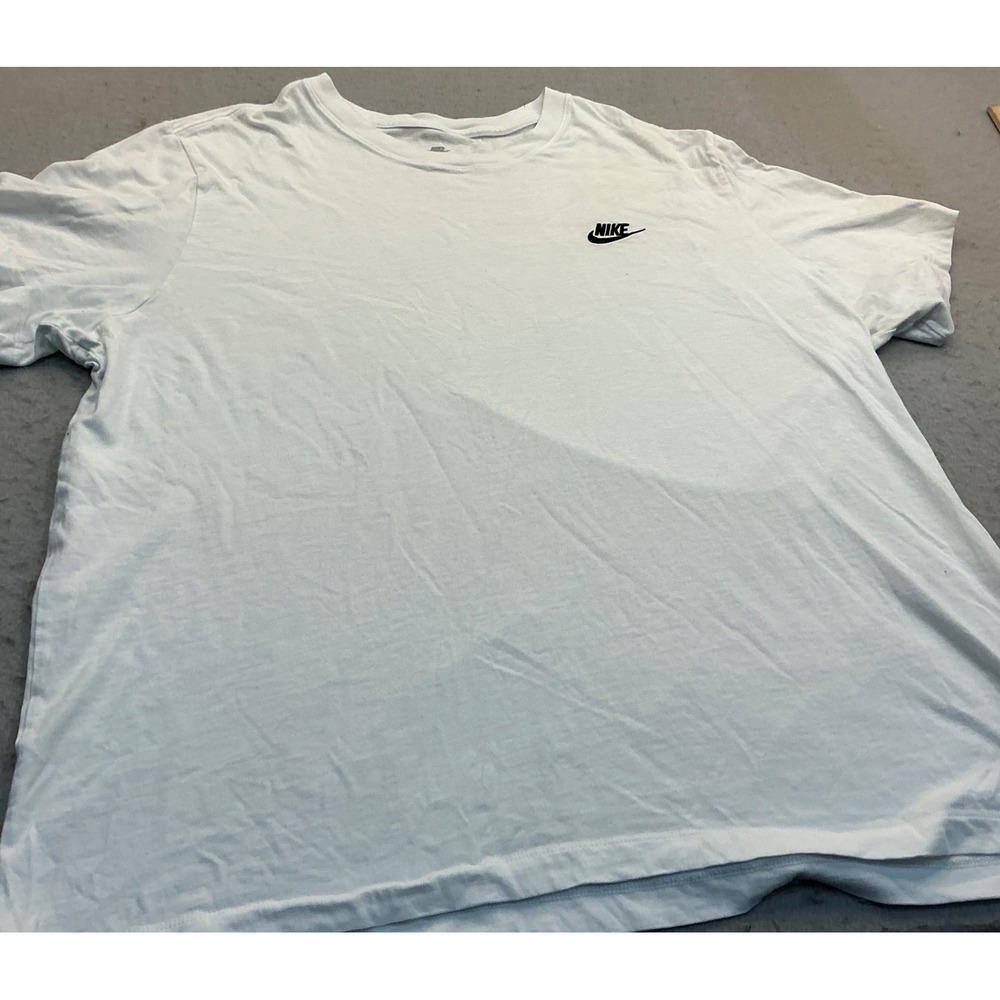 Nike T-Shirt Sportswear Club Embroidered Futura Logo 2XL White AR4997-101
